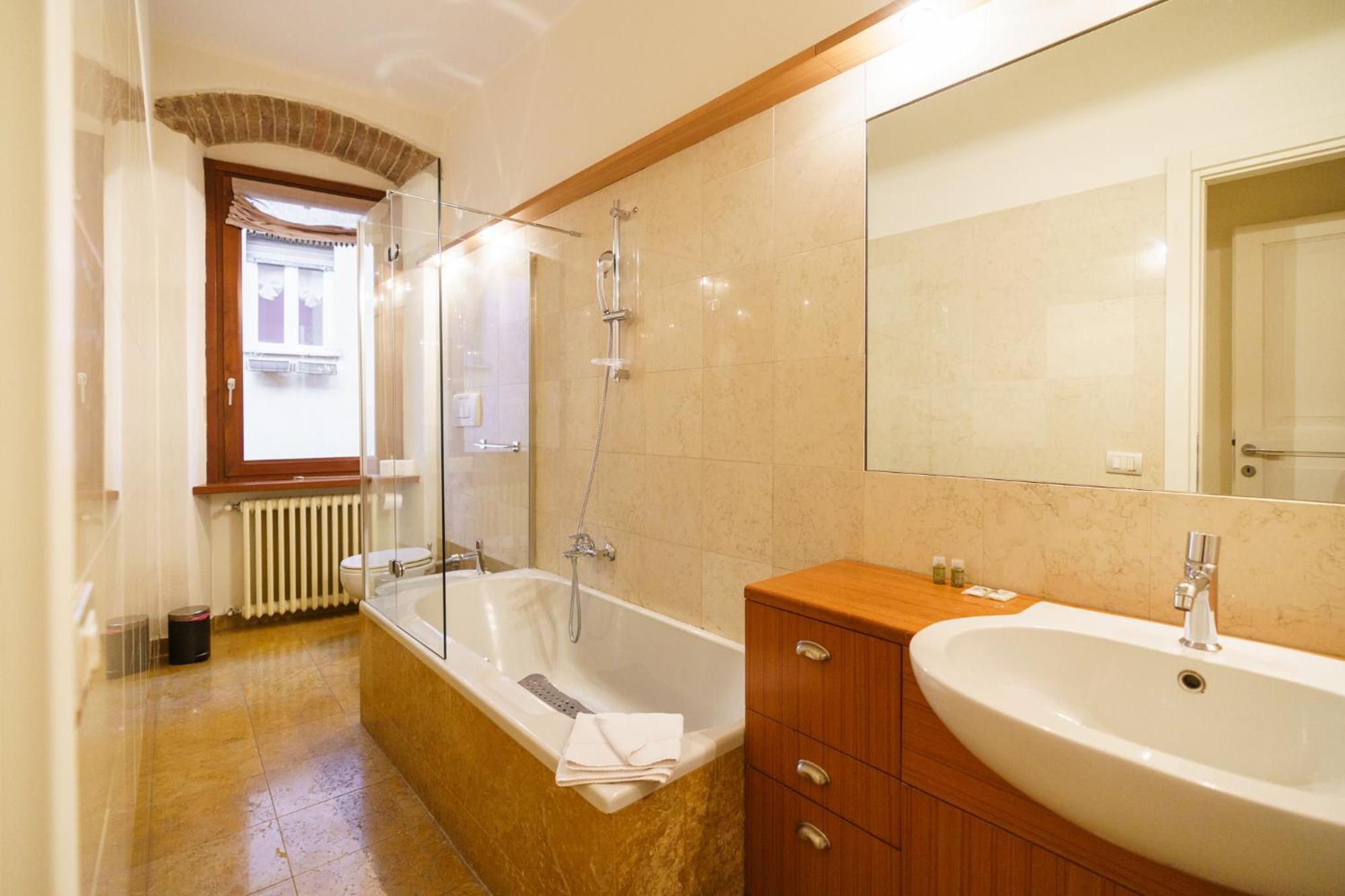 Domus Verona - Elegante Residenza Satiro Habitación foto